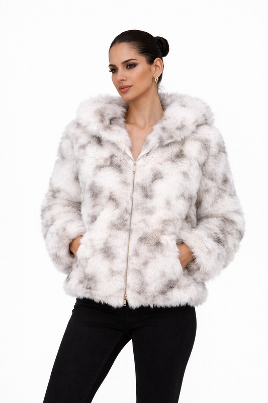 𝑩𝒍𝒂𝒏𝒂 ,,𝑪𝒍𝒐𝒖𝒅 𝑷𝒆𝒂𝒓𝒍"