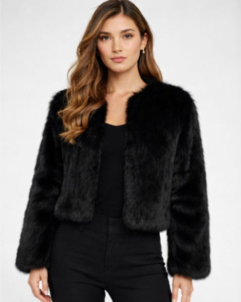 𝑩𝒍𝒂𝒏𝒂 ,,𝑽𝒆𝒍𝒐𝒖𝒓 𝑵𝒐𝒊𝒓"